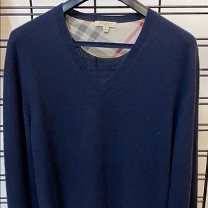 Burberry London men’s V neck cashmere sweater L